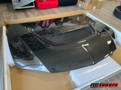 SEIBON 03-07 Mitsubishi Evo 8 & 9 OEM Carbon Fiber Hood